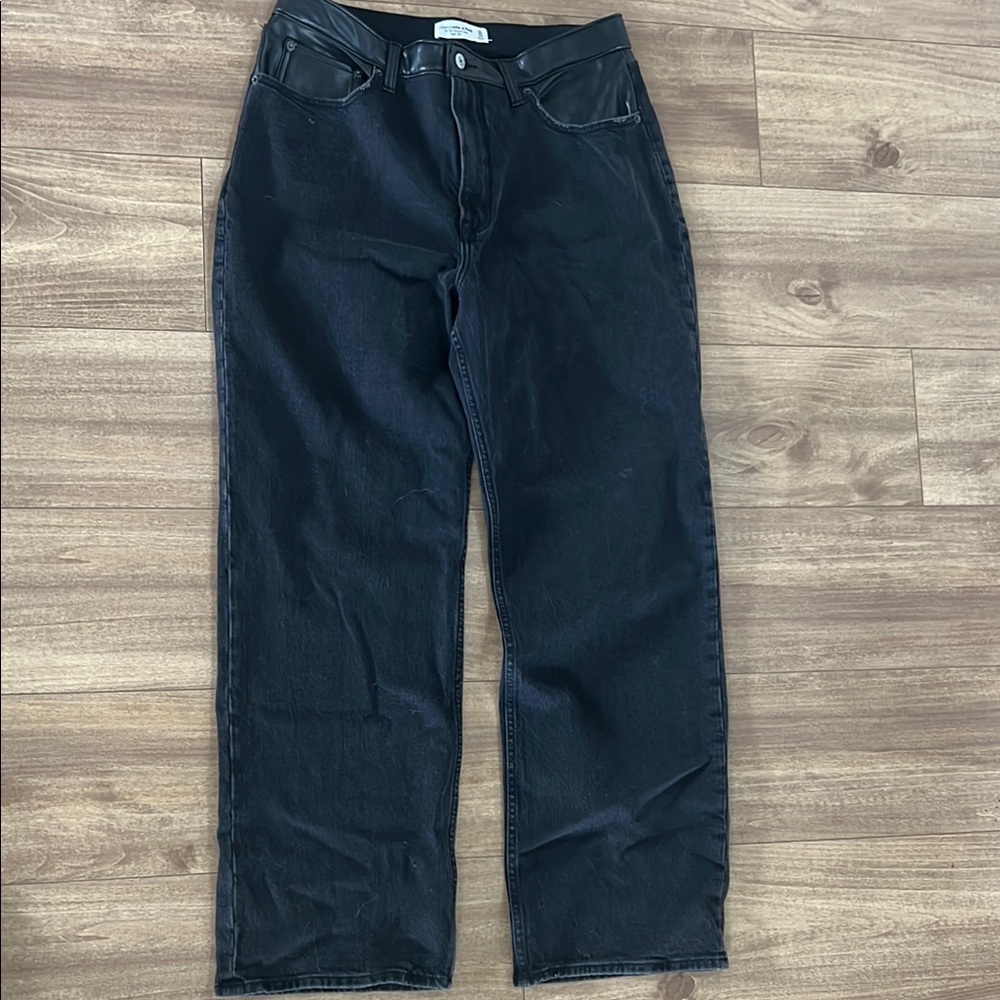 Women’s Black Jeans
